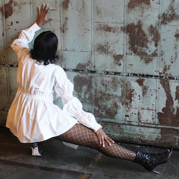 Crisp White Shirt - Picture 2 of 2